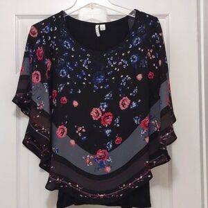 Elle Black Floral Top Size M